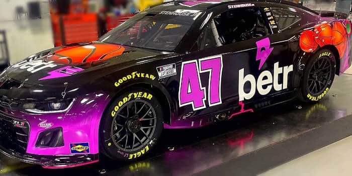 เบทร์เข้าร่วม NASCAR โดยสปอนเซอร์ Ricky Stenhouse Jr.