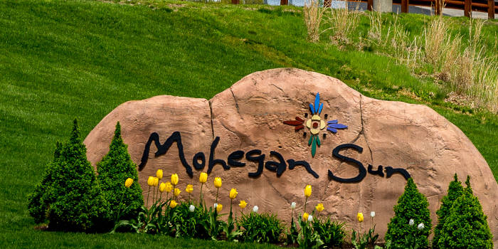 ผู้เยี่ยมชม Mohegan Sun ชนะเกมพนัน 2 ล้านเหรียญใน Spanish 21